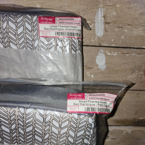 Thirty One Lg & Sm Thermal Inserts Set of 2 incl one of each size. Chevron Charm - Picture 2 of 2